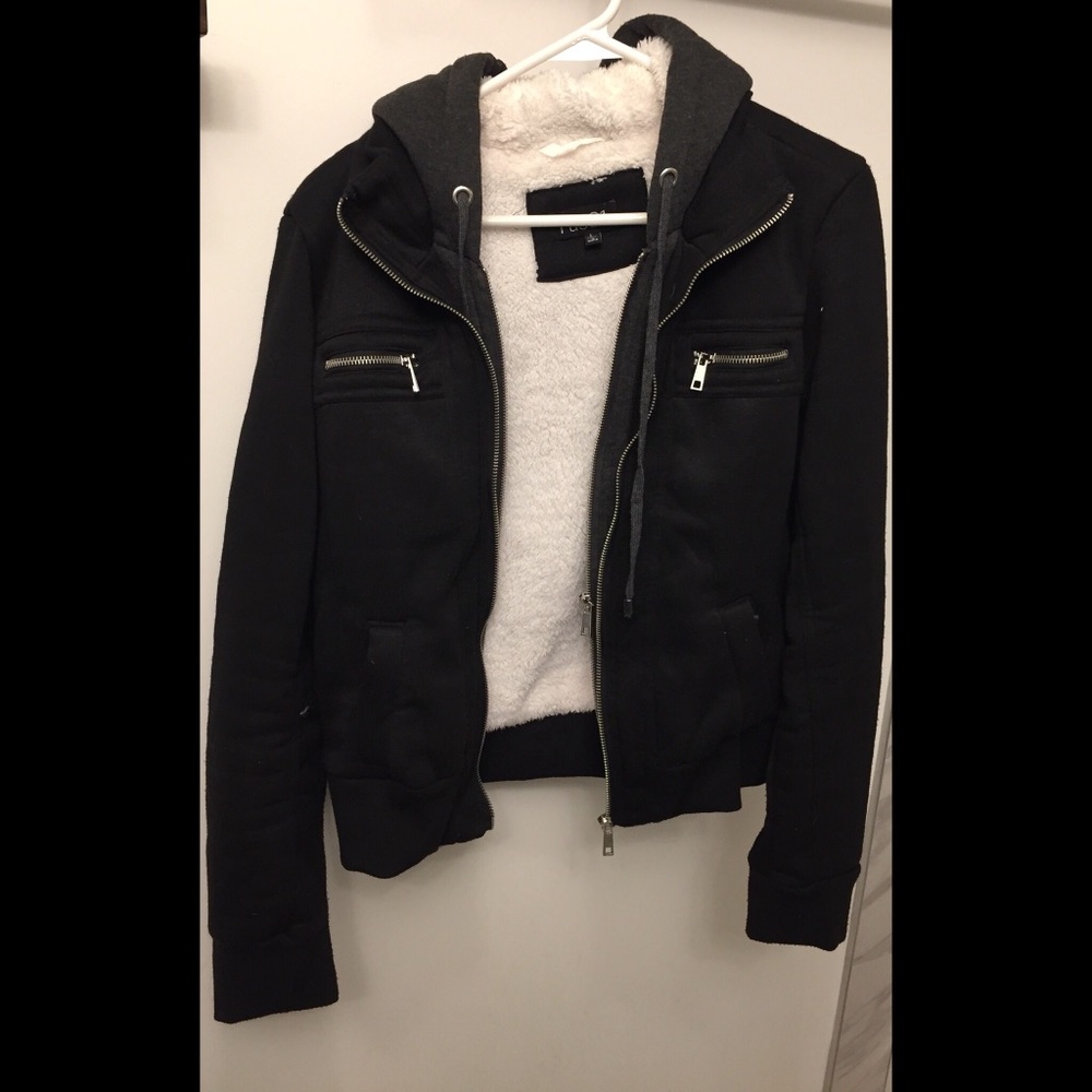 Zip-up Hoodie